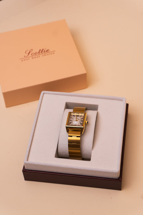 Scottie Signorile Gold