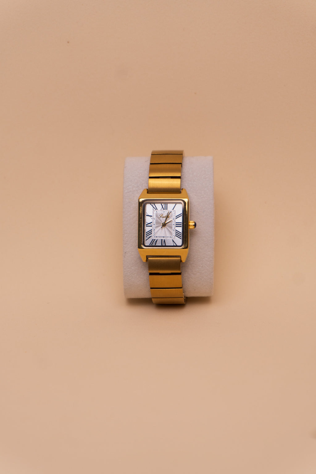Scottie Signorile Gold