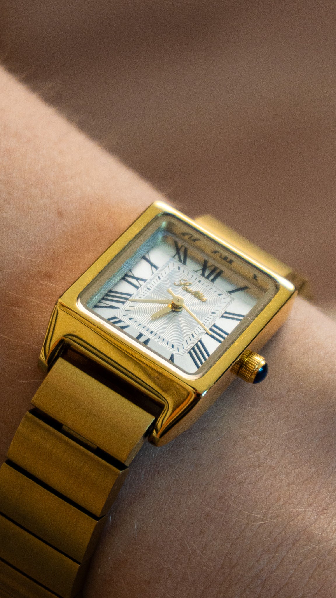Scottie Signorile Gold